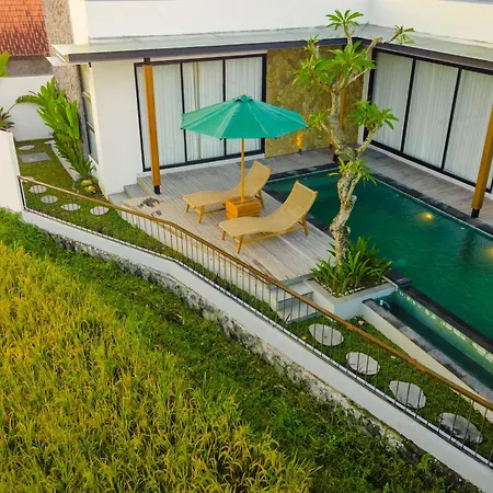 Cahaya Alam Villa